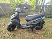 https://riyasewana.com/uploads/yamaha-ray-zr-2019561513653.jpg