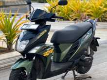 Yamaha Ray ZR 2017 Motorbike