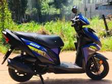 https://riyasewana.com/uploads/yamaha-ray-zr-21020171263.jpg