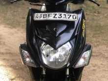 https://riyasewana.com/uploads/yamaha-ray-zr-2112010722922.jpg