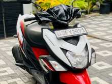 Yamaha Ray Zr 2017 Motorbike