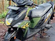 Yamaha Ray ZR 2017 Motorbike