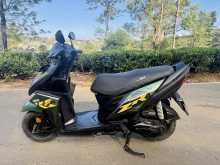 https://riyasewana.com/uploads/yamaha-ray-zr-2116574322572.jpg