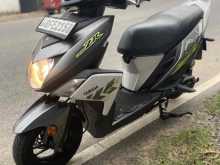 Yamaha Ray ZR Disk 2017 Motorbike