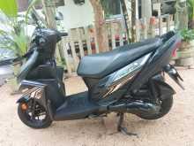 https://riyasewana.com/uploads/yamaha-ray-zr-212017481582.jpg