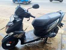 Yamaha Ray ZR 2018 Motorbike