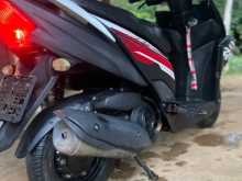 https://riyasewana.com/uploads/yamaha-ray-zr-212144613044.jpg