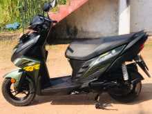 https://riyasewana.com/uploads/yamaha-ray-zr-21304471265.jpg