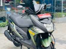https://riyasewana.com/uploads/yamaha-ray-zr-21501131242.jpg