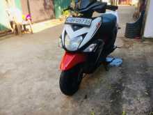 https://riyasewana.com/uploads/yamaha-ray-zr-216181013993.jpg