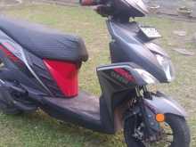 Yamaha Ray Zr 2019 Motorbike