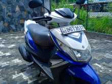https://riyasewana.com/uploads/yamaha-ray-zr-21941564633.jpg