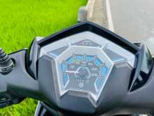 https://riyasewana.com/uploads/yamaha-ray-zr-219422313252.jpg