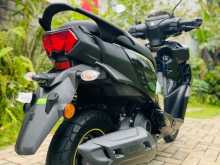 https://riyasewana.com/uploads/yamaha-ray-zr-220363013804.jpg