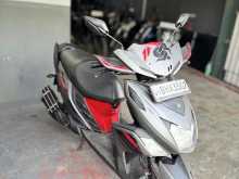 https://riyasewana.com/uploads/yamaha-ray-zr-220541622272.jpg