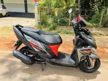 https://riyasewana.com/uploads/yamaha-ray-zr-2210011922773.jpg