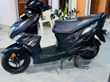 Yamaha RAY ZR DARK KNIGHT 2019 Motorbike