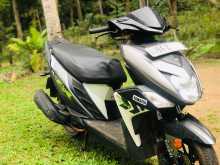 https://riyasewana.com/uploads/yamaha-ray-zr-2213215322203.jpg