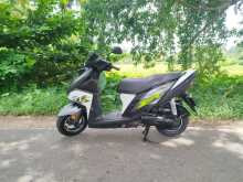 Yamaha Ray ZR 2017 Motorbike