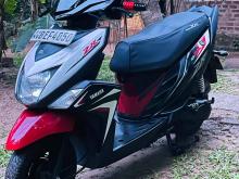 Yamaha Ray ZR 2016 Motorbike