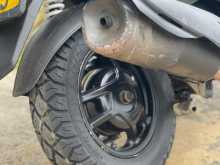 https://riyasewana.com/uploads/yamaha-ray-zr-231049251635.jpg