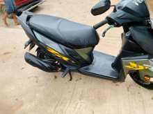 https://riyasewana.com/uploads/yamaha-ray-zr-2312261513612.jpg