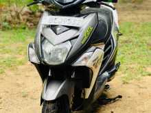 Yamaha Ray Zr 2016 Motorbike