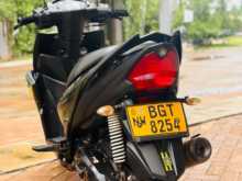 https://riyasewana.com/uploads/yamaha-ray-zr-2313484613852.jpg