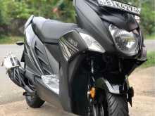 Yamaha Ray Zr 2019 Motorbike