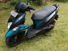 Yamaha Ray Zr 2017 Motorbike