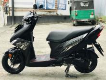 https://riyasewana.com/uploads/yamaha-ray-zr-236493524551.jpg