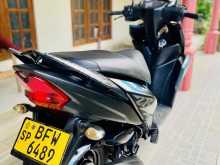 https://riyasewana.com/uploads/yamaha-ray-zr-238165722922.jpg