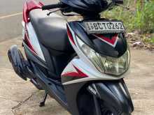 Yamaha Ray Zr 2015 Motorbike