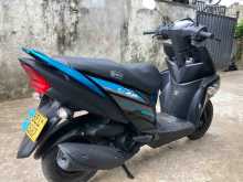 https://riyasewana.com/uploads/yamaha-ray-zr-241428321286.jpg
