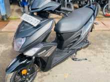 https://riyasewana.com/uploads/yamaha-ray-zr-251008341912.jpg
