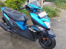 https://riyasewana.com/uploads/yamaha-ray-zr-251016184662.jpg
