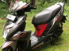 https://riyasewana.com/uploads/yamaha-ray-zr-2510320222213.jpg
