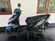 https://riyasewana.com/uploads/yamaha-ray-zr-2514315413242.jpg