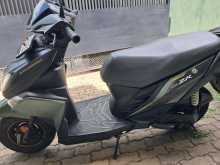 https://riyasewana.com/uploads/yamaha-ray-zr-2516233513723.jpg