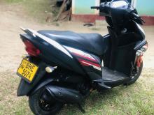 https://riyasewana.com/uploads/yamaha-ray-zr-2611475724433.jpg