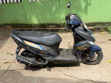 Yamaha Ray ZR 2019 Motorbike