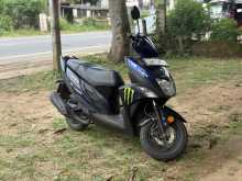 Yamaha Ray Zr 2019 Motorbike