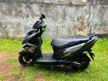 https://riyasewana.com/uploads/yamaha-ray-zr-2620123513982.jpg