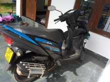 https://riyasewana.com/uploads/yamaha-ray-zr-2620152513124.jpg