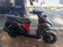 https://riyasewana.com/uploads/yamaha-ray-zr-26943044462.jpg