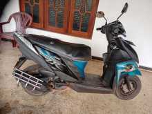 https://riyasewana.com/uploads/yamaha-ray-zr-271828274682.jpg