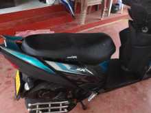 https://riyasewana.com/uploads/yamaha-ray-zr-27503513832.jpg