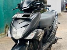 https://riyasewana.com/uploads/yamaha-ray-zr-276045725004.jpg
