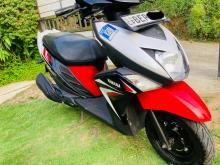 https://riyasewana.com/uploads/yamaha-ray-zr-281071419544.jpg