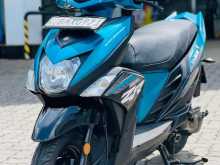 https://riyasewana.com/uploads/yamaha-ray-zr-281211024552.jpg